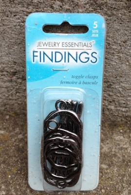 The rings from this necklace kit make great security rings.