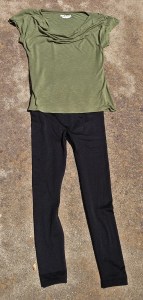 A modal tee and leggings for sleeping or exercizing