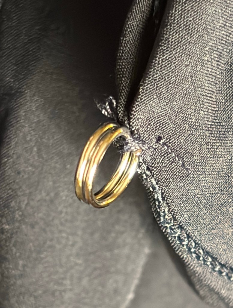 Photo of phone tether security ring